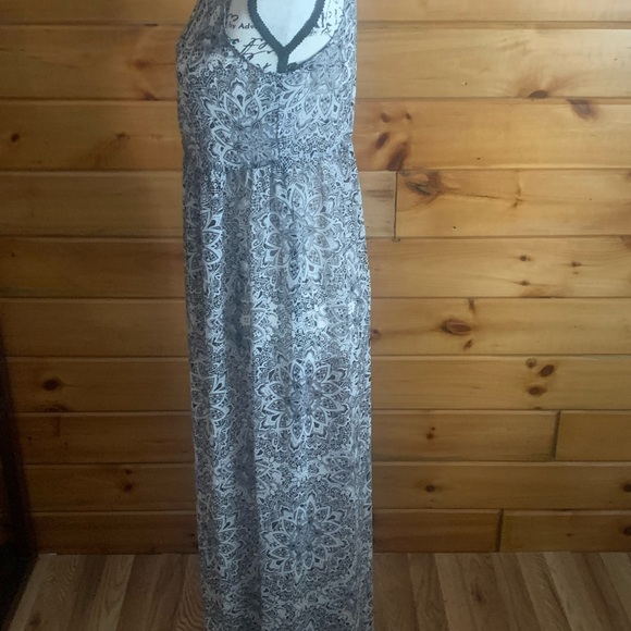 Xhilaration Black and White Bohemian Swim Cover-Up or wear T-Shirt with Jeans - Picture 3 of 6